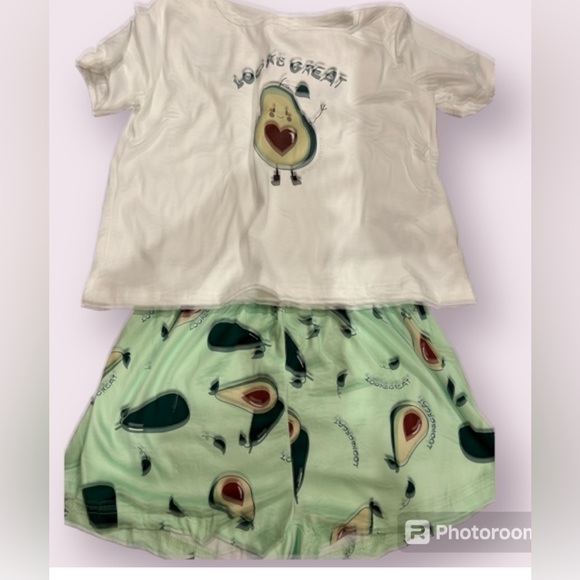 Cute New shorty pajamas - Picture 1 of 1